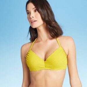 Women's Bikini top Size Small Light Lift Textured Shade & Shore Chartreuse 32B
